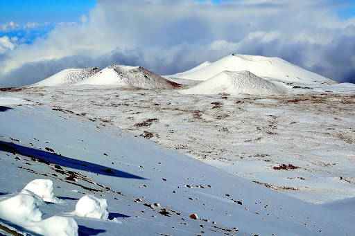 Dormant volcano Mauna Kea in Hawaii doubles up as a skiing destination come winter